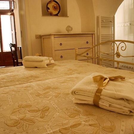 Casetta Nel Centro Storico Di Cisternino Ngoại thất bức ảnh