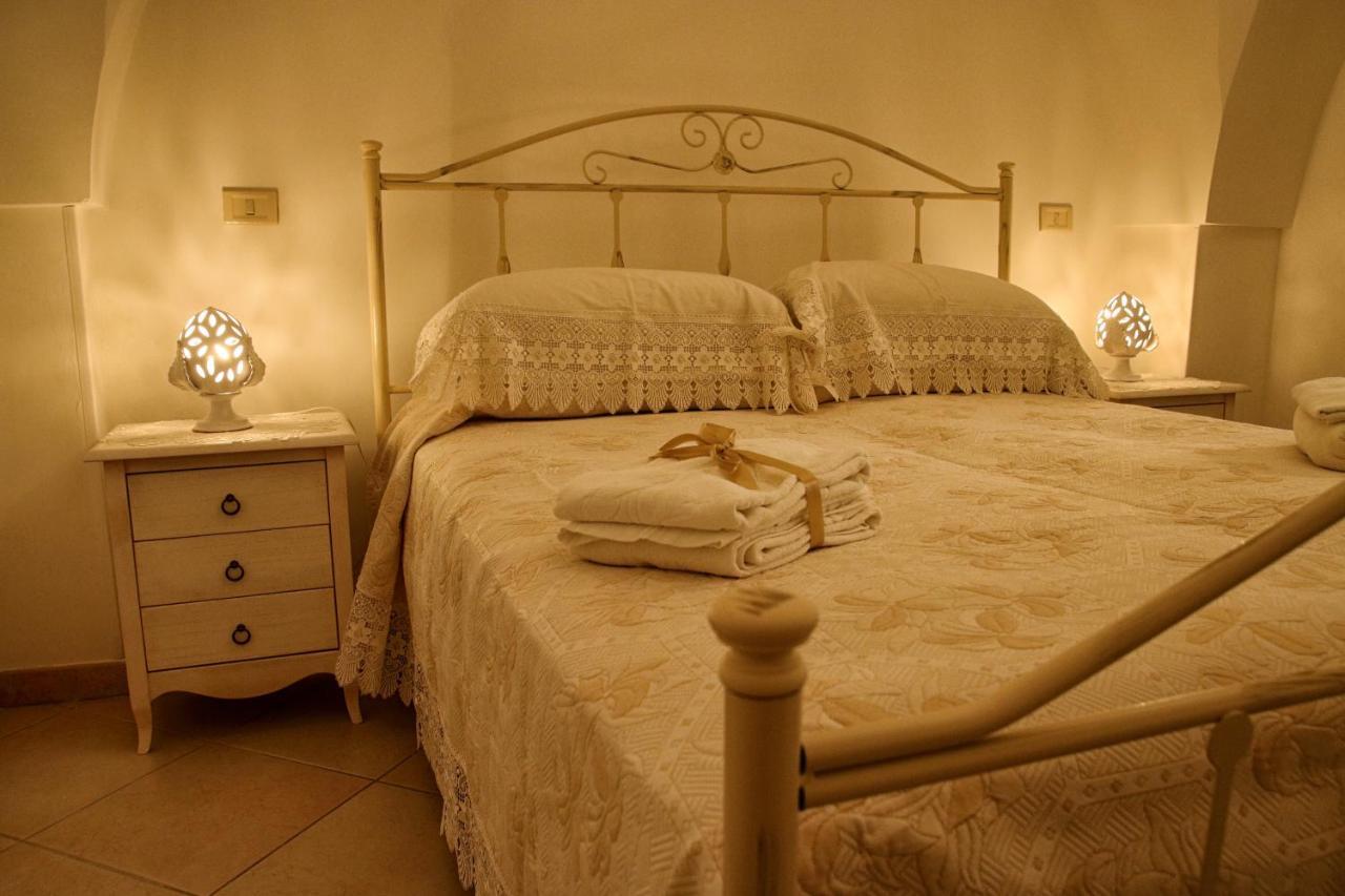 Casetta Nel Centro Storico Di Cisternino Ngoại thất bức ảnh
